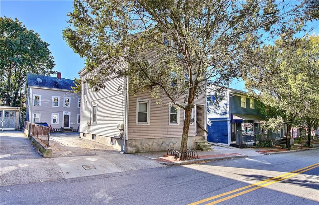 Property Photo:  273 Wickenden Street  RI 02903
