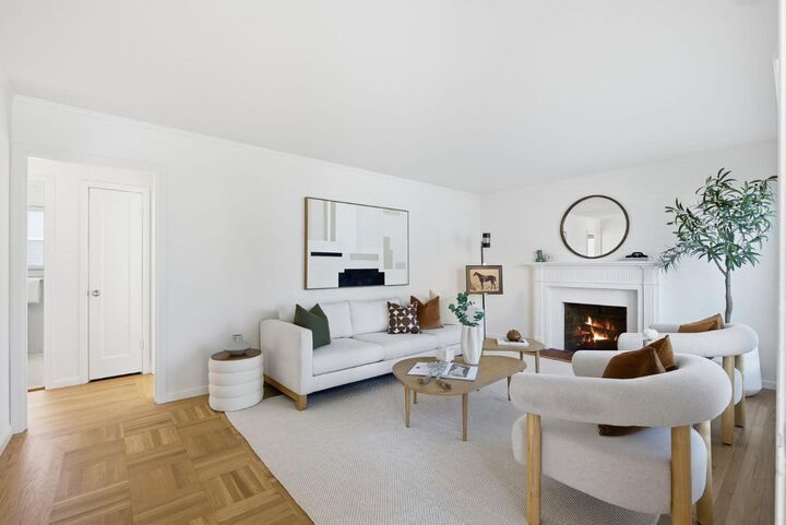 Property Photo:  2214 Peachtree Lane  CA 95128 