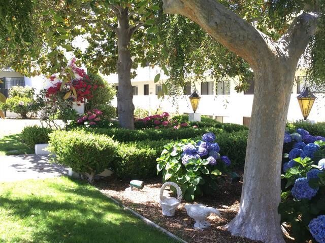 Property Photo:  500 Glenwood Circle 125  CA 93940 