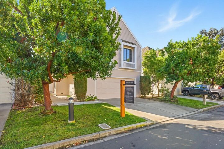 Property Photo: 468 Glenmoor Circle CA 95035