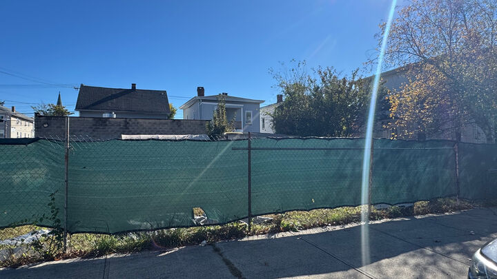 Property Photo:  300 Beach Street  CT 06608