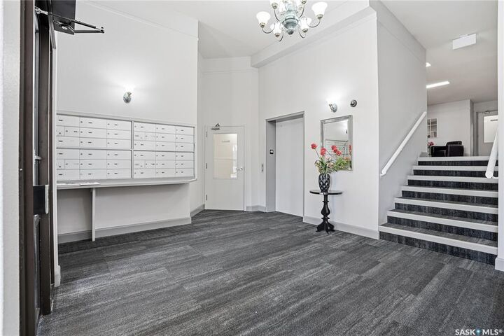 Property Photo:  2305 Adelaide Street 214  SK S7J 5H6