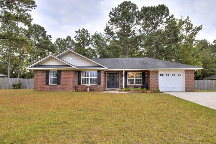 4680 Great Oak Circle  Dalzell SC 29040 photo