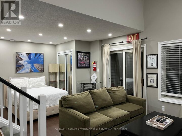 Property Photo:  796468 Grey Road 19 Road 210  ON L9Y 0N6 