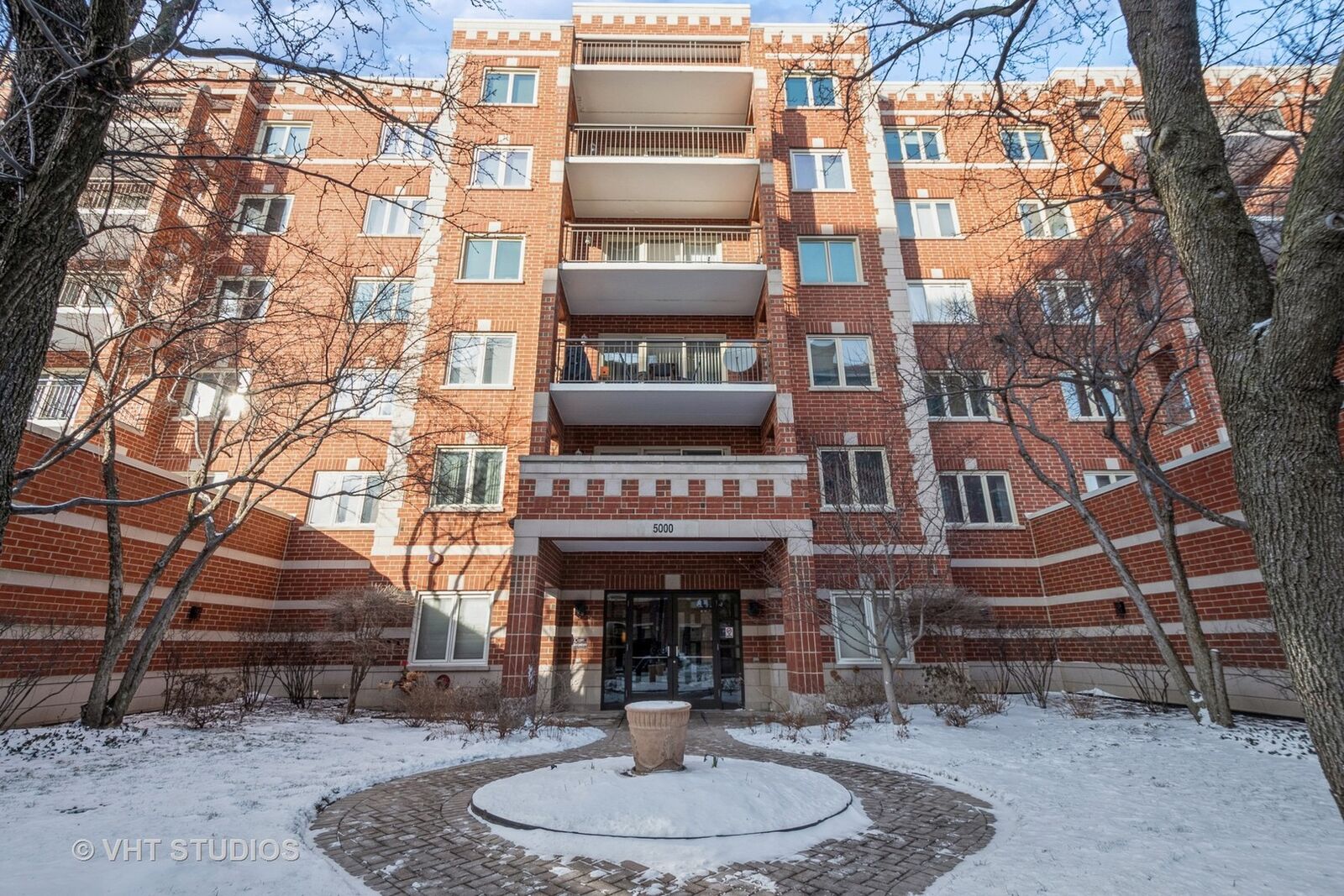 Property Photo: 5000 Oakton Street E 505 IL 60077