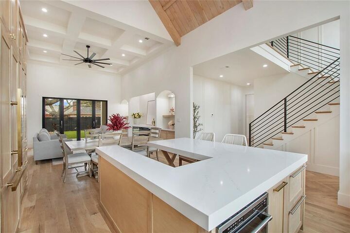 Property Photo:  1129 Melrose Drive  TX 75080