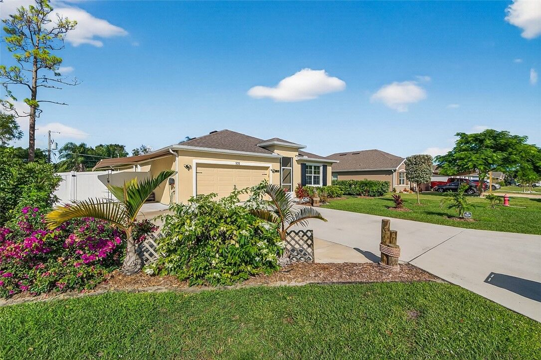 Property Photo:  105 Cardinal Drive  FL 32958 