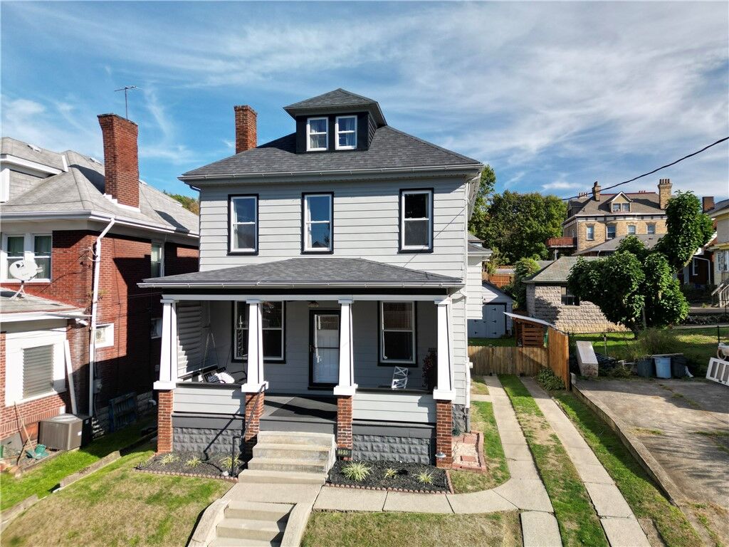 Property Photo:  1555 Pennock Rd  PA 15212 