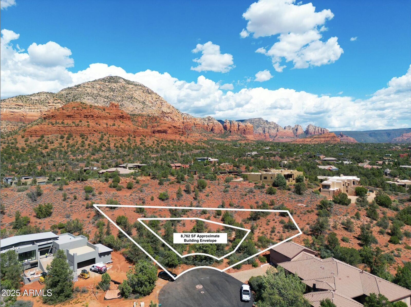 Property Photo:  20 N Roan Court 121  AZ 86336