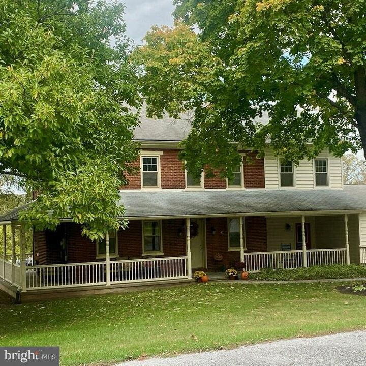 Property Photo:  85 Redstone Drive  PA 17370