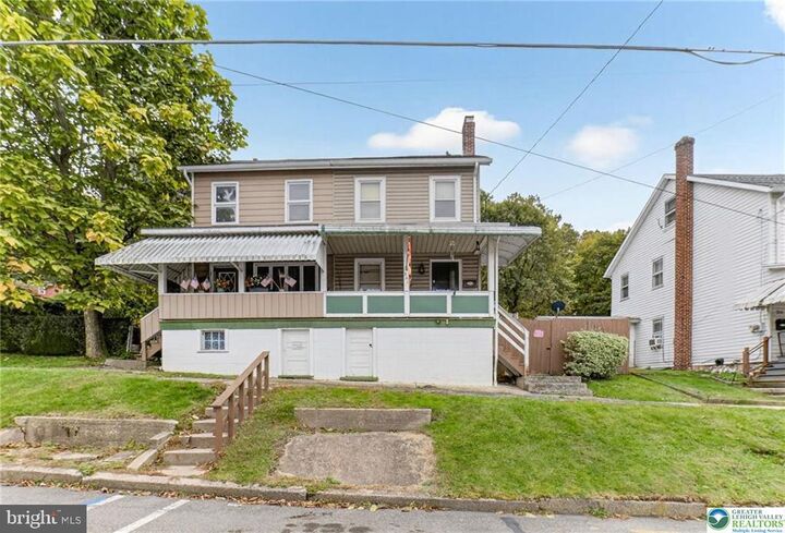 Property Photo: 260 E Abbott Street PA 18232