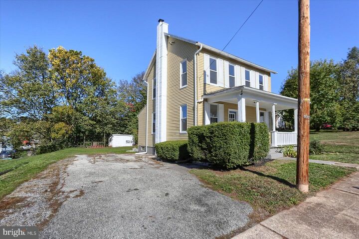 Property Photo:  122 S 2nd Street  PA 17347