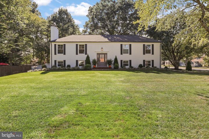 Property Photo:  4207 Scotland Road  VA 22309 