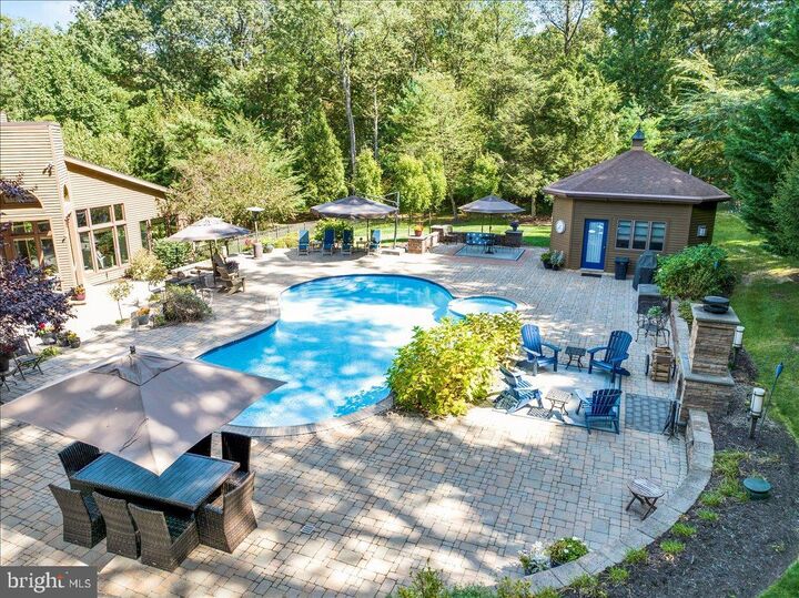 Property Photo:  8 Hessian Boulevard  PA 19607 