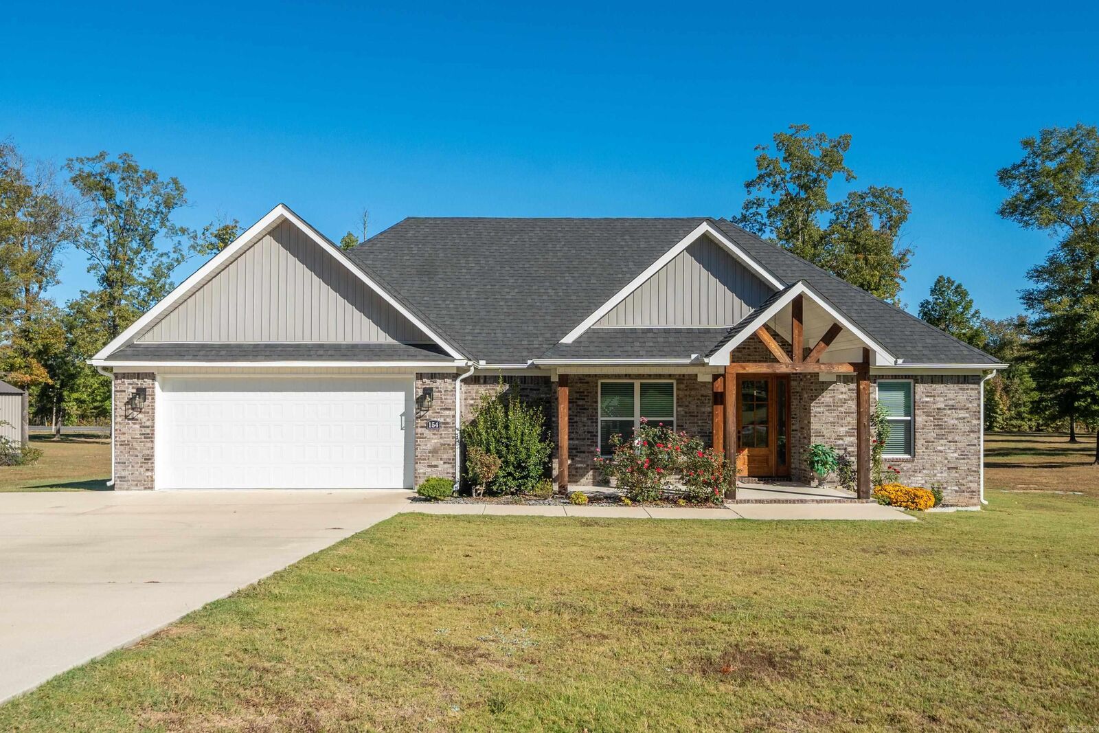 Property Photo:  154 Grant 762  AR 72150