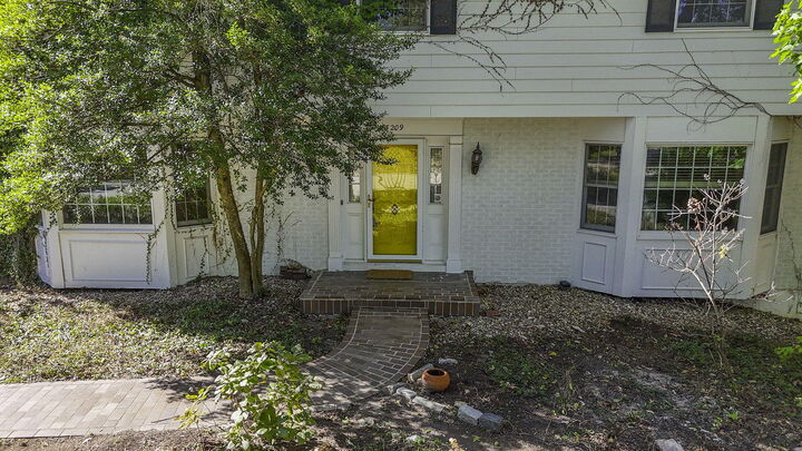 Property Photo:  3209 Westcreek Cir  MO 65203