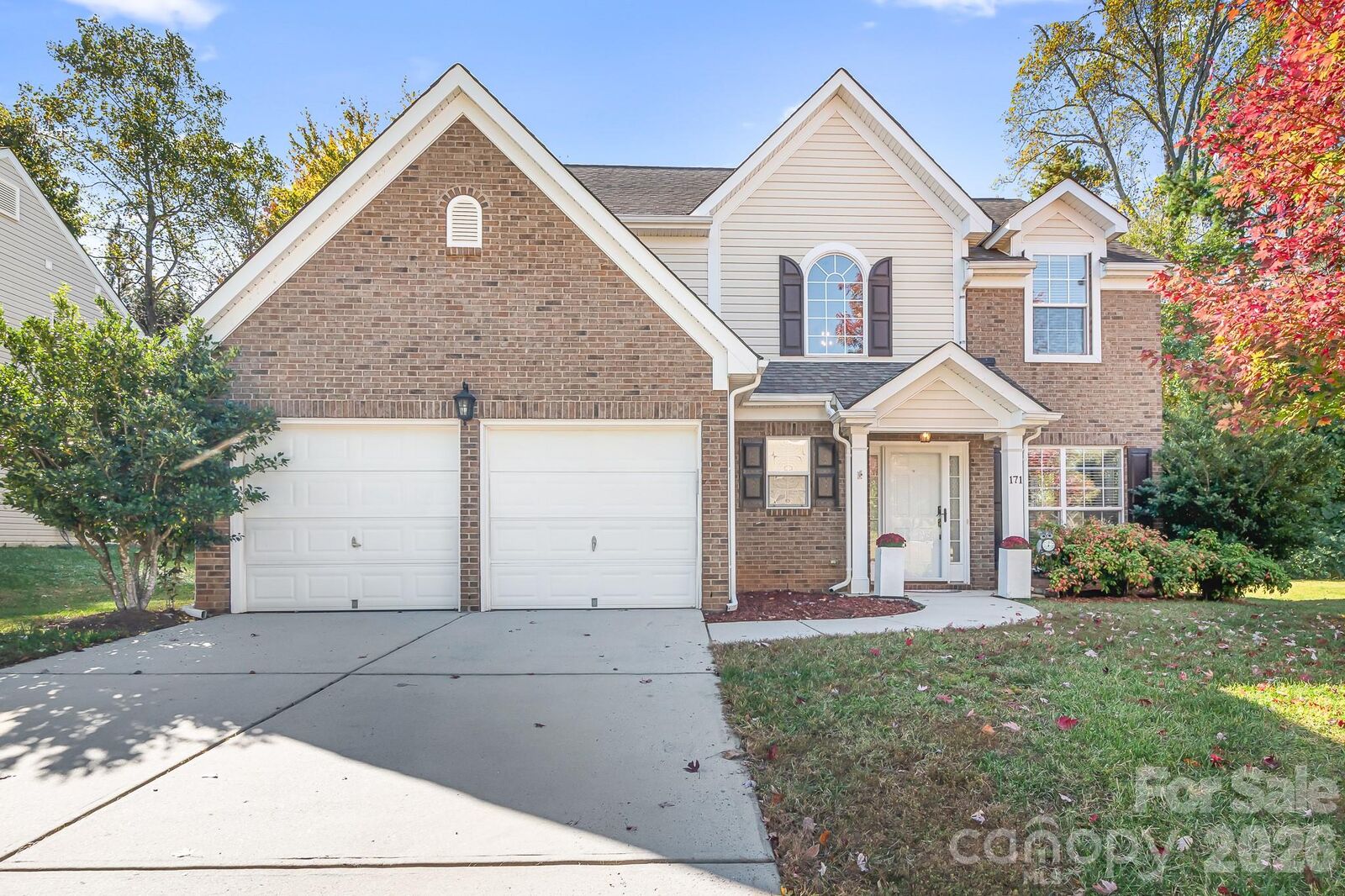Property Photo: 171 Vance Crescent Drive NC 28117