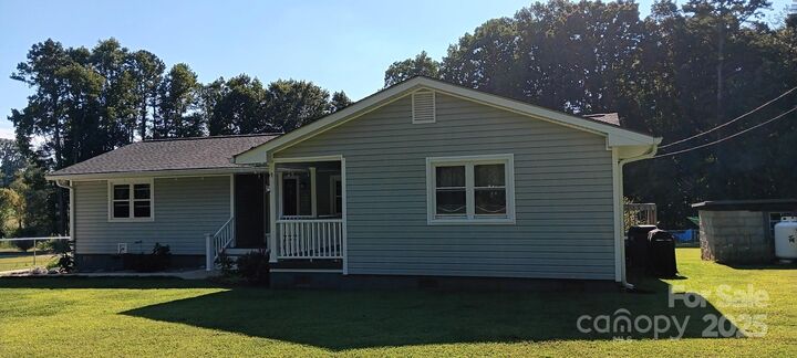 Property Photo: 240 Eldon Lane NC 28144