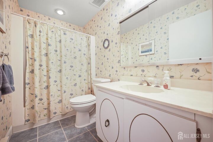 149 Maclura Plaza B  Monroe NJ 08831 photo