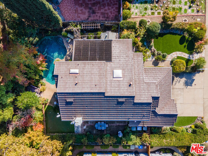 Property Photo: 217 Keller Cir CA 95630