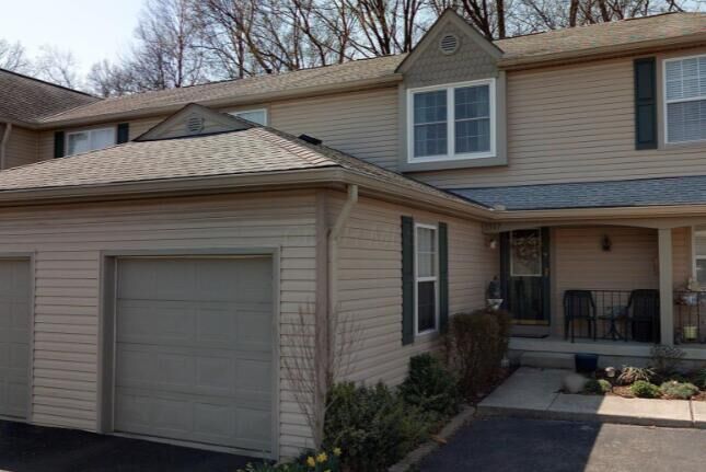 Property Photo: 1917 Ridgebury Drive OH 43026