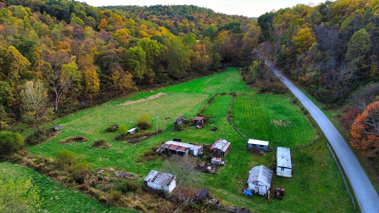 Property Photo:  27892 County Road 25  OH 43844