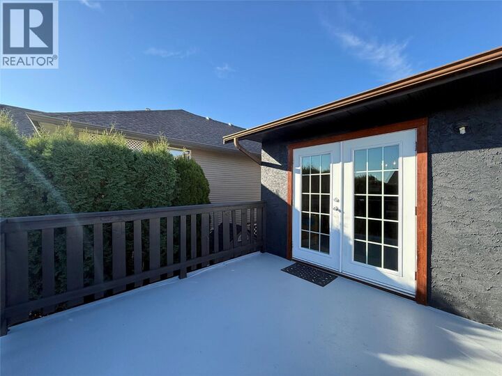 Property Photo:  861 Nicolani Street  BC V2B 8C6