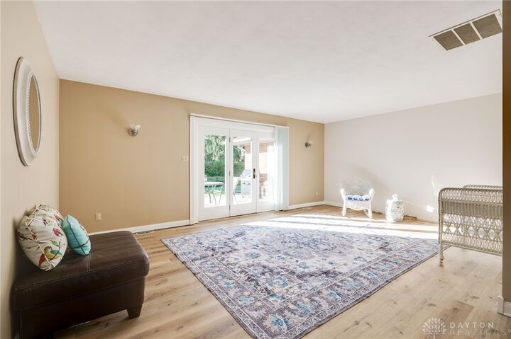 Property Photo: 160 Ashford Drive OH 45459