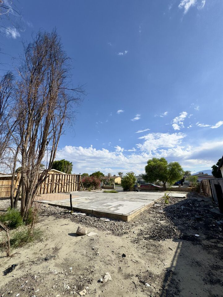 Property Photo:  83712 Cardinal Avenue  CA 92201 