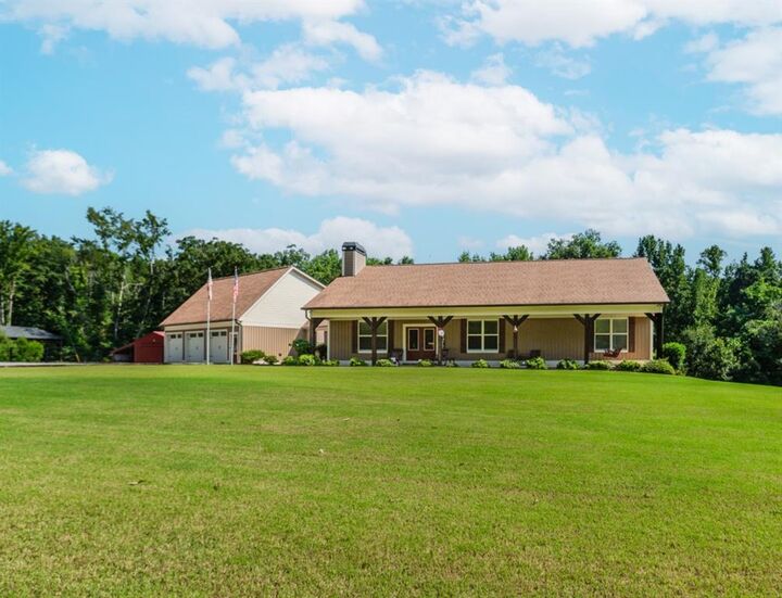 Property Photo:  515 Gregory Road  GA 30014 