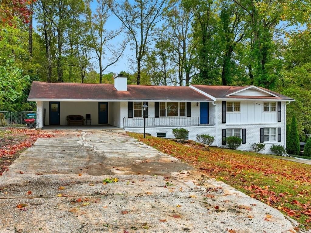 Property Photo:  5775 Dekalb Lane  GA 30093