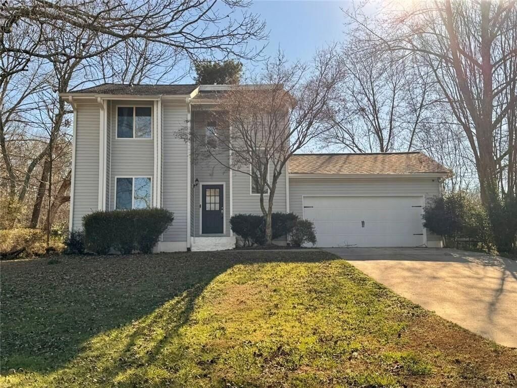 Property Photo: 99 Indian Cove Drive GA 30534