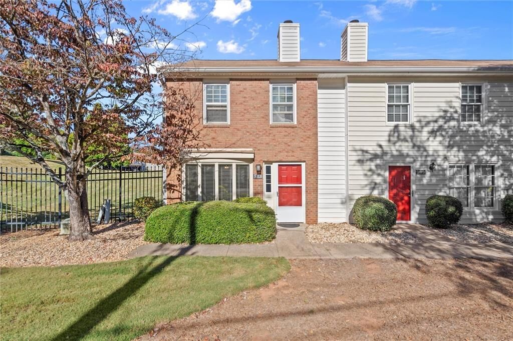 Property Photo:  988 Old Holcomb Bridge Road  GA 30076