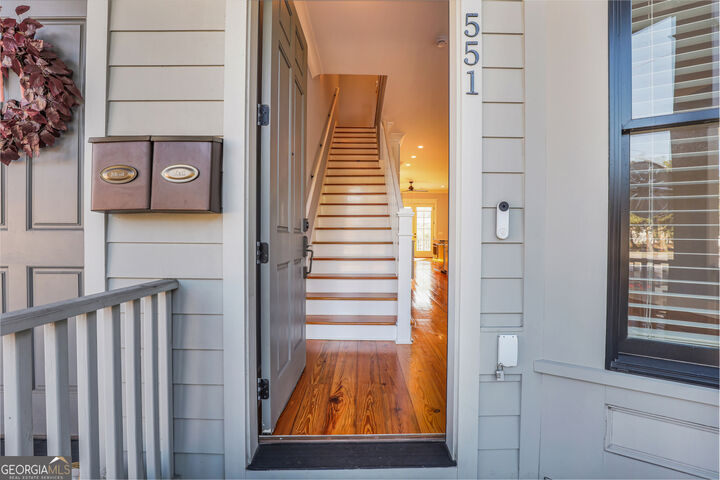 Property Photo: 551 E Gwinnett Street GA 31401