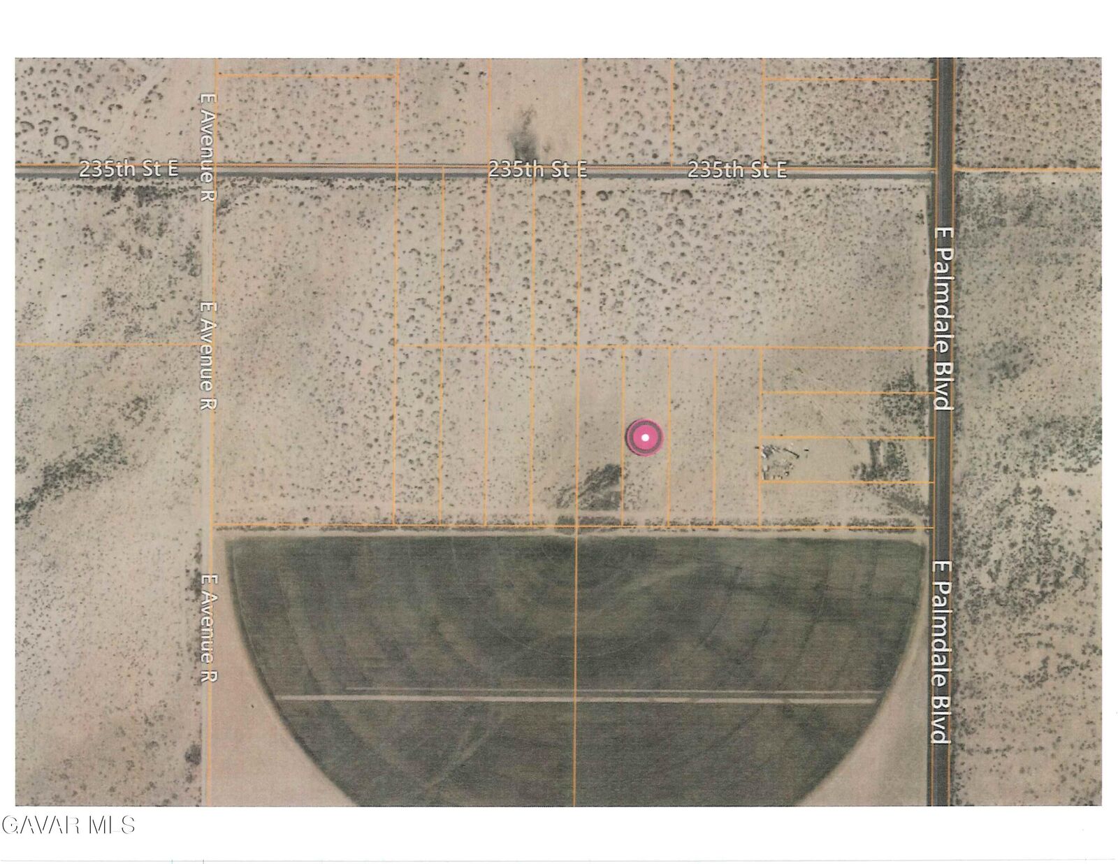 Property Photo: E Vic 235 Ste Street # Q12 CA 93591