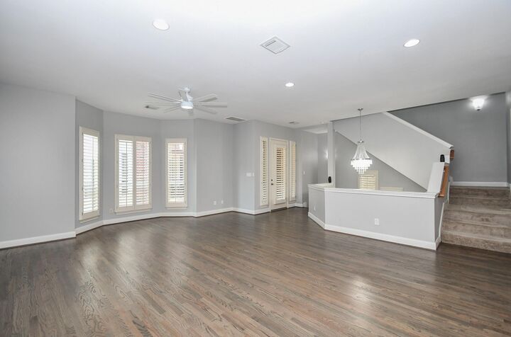 Property Photo: 1016 Studer Street TX 77007