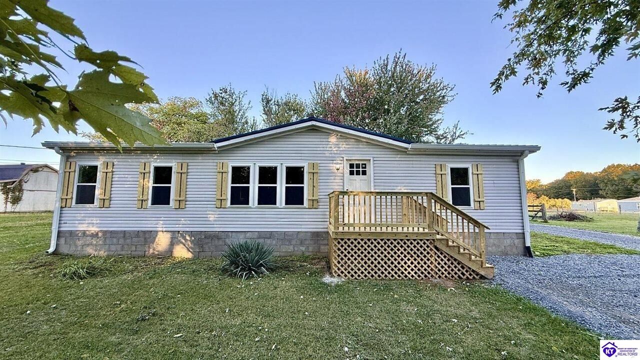 Property Photo:  1122 Stovall Road  KY 42701 