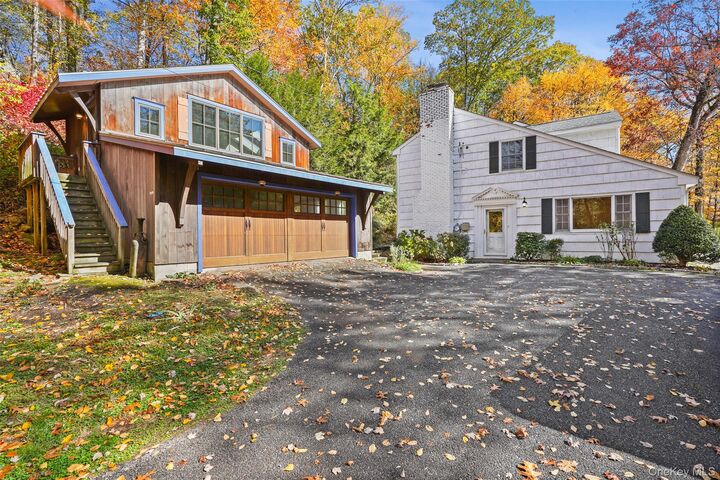 Property Photo:  56 Brook Farm Lane  NY 10506