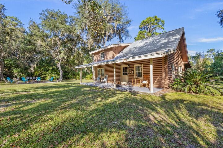 Property Photo:  11930 SE 225th Drive  FL 32640 