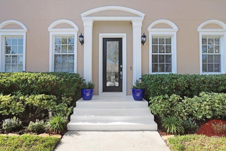 Property Photo:  10026 Seymour Way  FL 33626