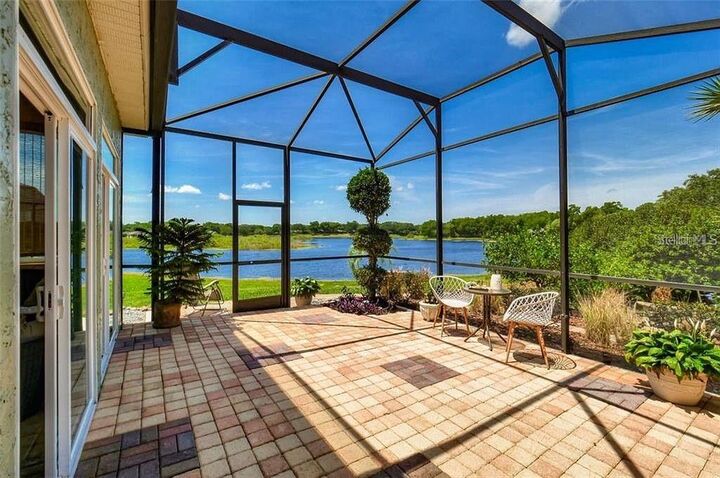 Property Photo:  914 Kersfield Circle  FL 32746