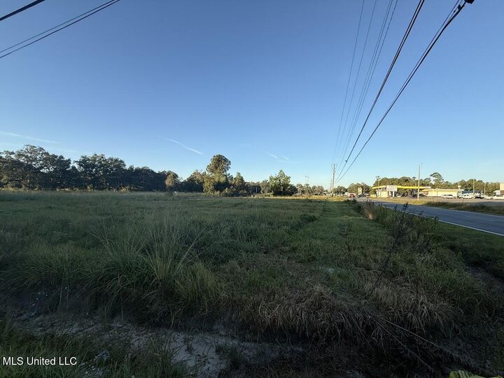 Property Photo:  W North Street  MS 39571