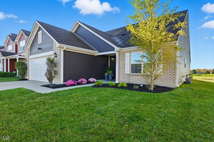Property Photo:  11711 Fawn Crest Drive  IN 46235