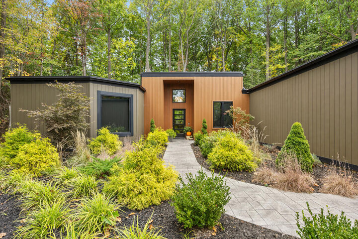 3465 Palmer Drive  Saugatuck MI 49453 photo