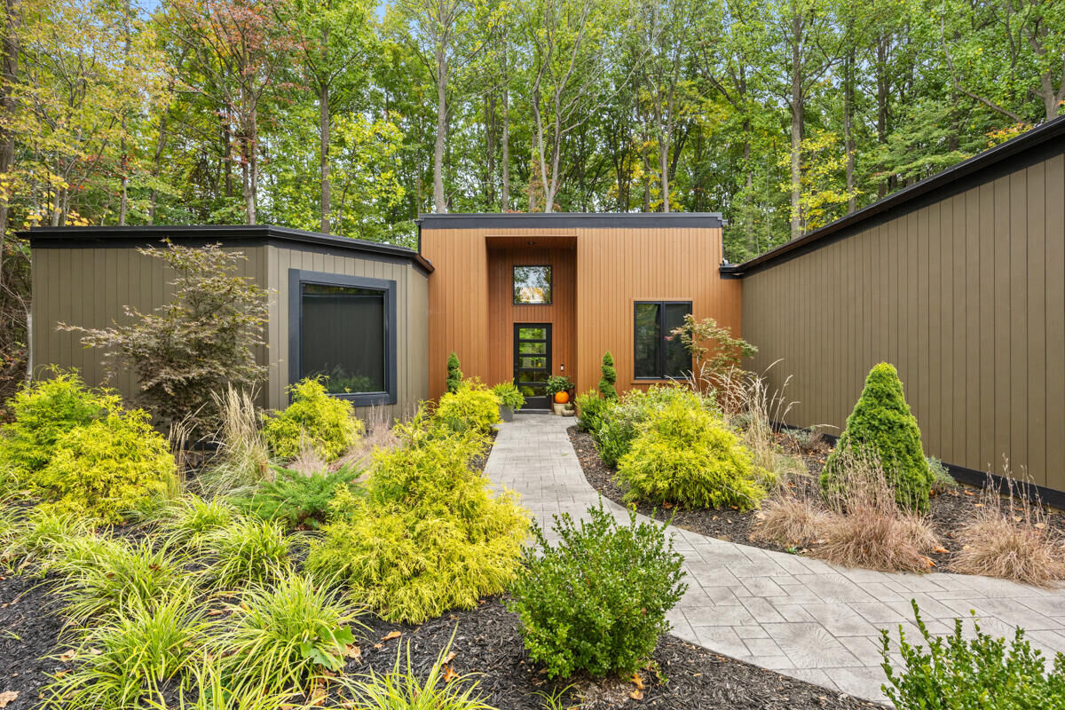 Property Photo:  3465 Palmer Drive  MI 49453