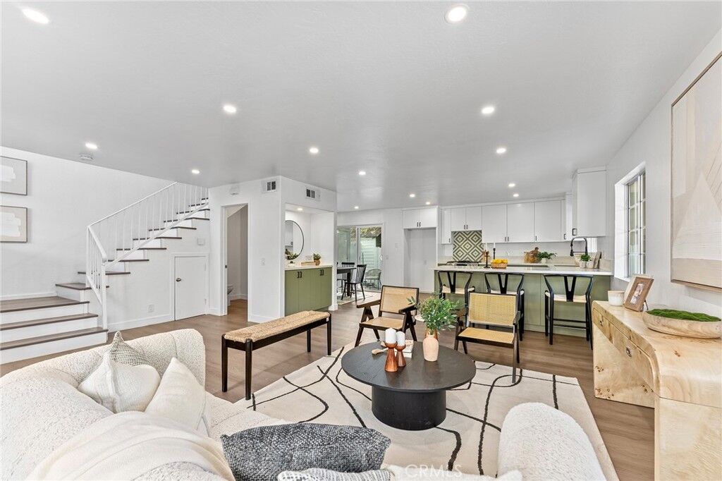 Property Photo:  619 N Wilson Avenue B  CA 91106 