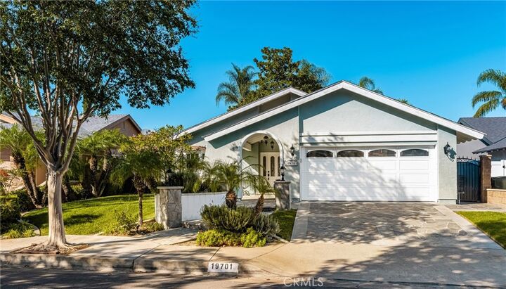 Property Photo:  19701 Parkview Terrace  CA 92886