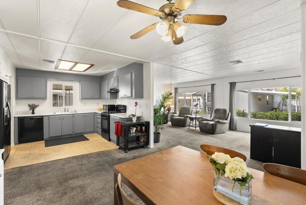 Property Photo: 450 E Bradley Avenue 115 CA 92021