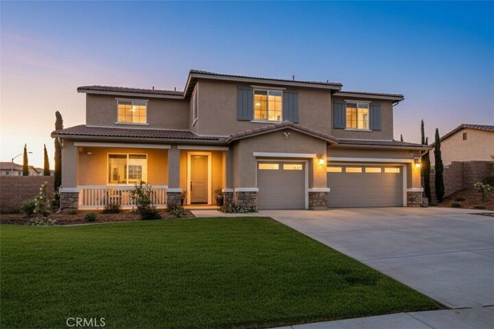 Property Photo: 9510 Alta Cresta CA 92508