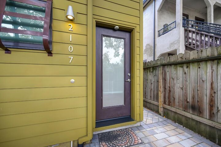 Property Photo: 2107 3rd Street CA 95818